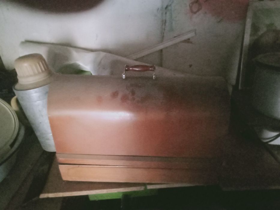 Швейная машина ручная