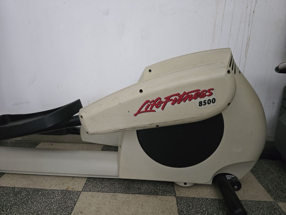 Eliptica life fitness cross trainer