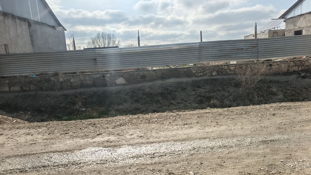 Yer uchastkasi sotiladi