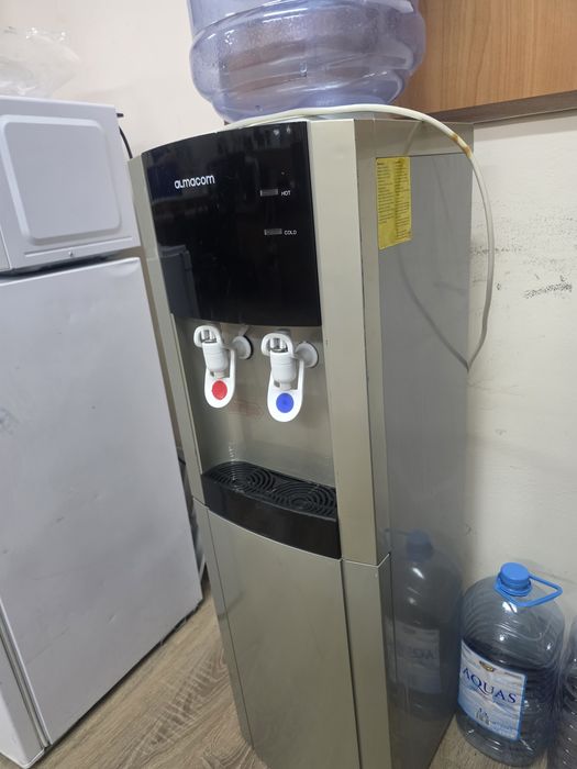 Кулер для воды б/у