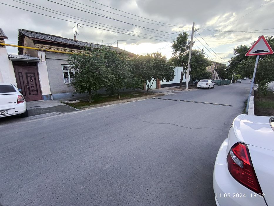 Участка сотилади гвардейский махалла