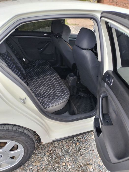 Продам машину в хорошем состоянии