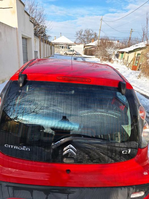 Citroen C1  benzina 69.000 km 2014 :3700 Euro Unic proprietar