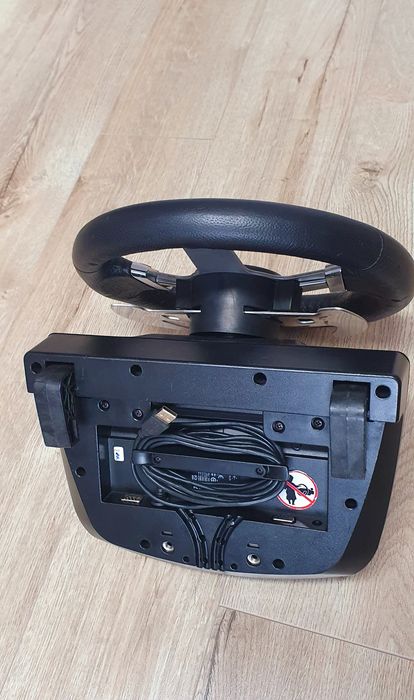Logitech g27 functioneaza perfect