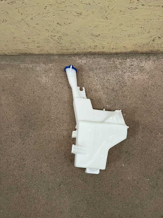 Бачок омывателя Хендай Хюндай Туксон 2016- / Hyundai Tucson 2021