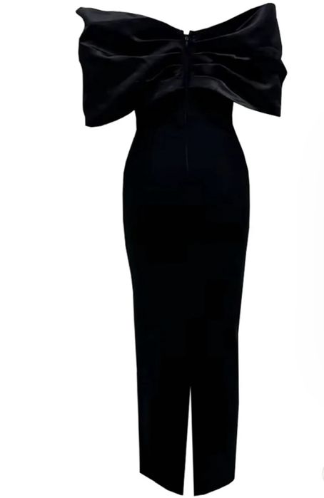 Элегантное платье