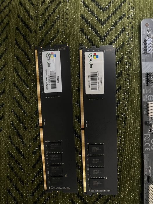 Оперативная память 2х8 16 Gb