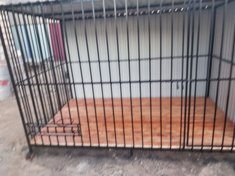 Изготовым волерь для собак