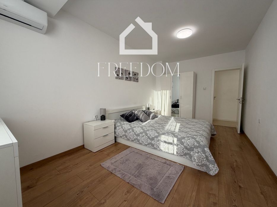 Тристаен апартамент в кв. Колхозен пазар, ул.Христо Ботев, 230 000 евр