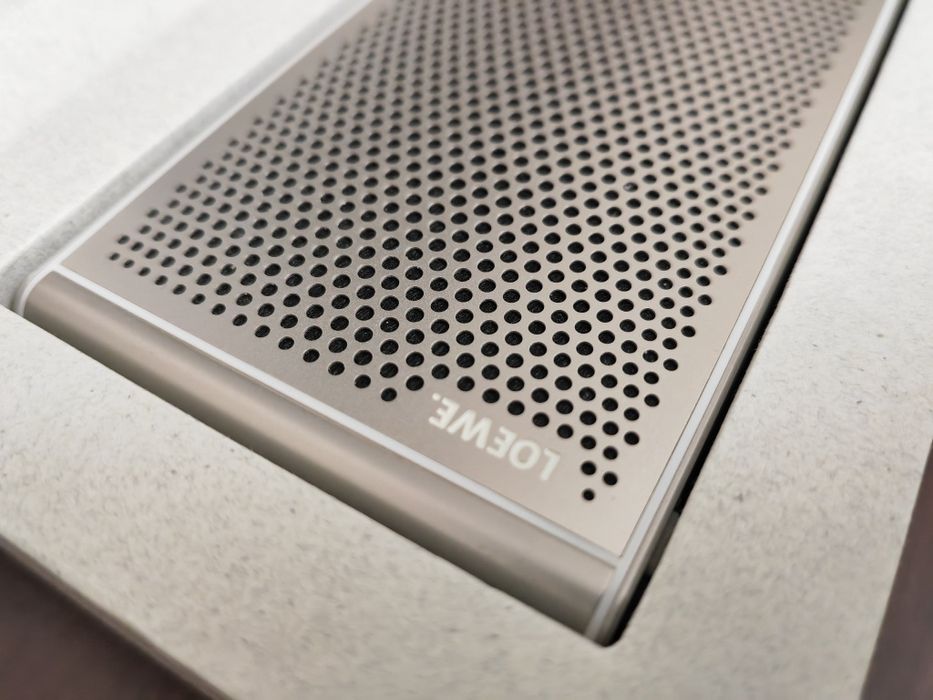 Loewe klang m1 Silver преносима Bluetooth тонколонка