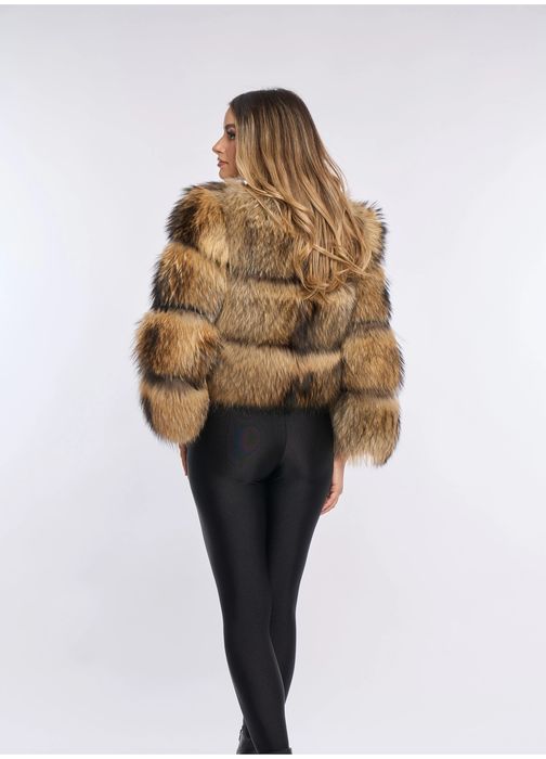 Haina blana naturala 100% vulpe noua marimea 44 pt L -XL model luxury