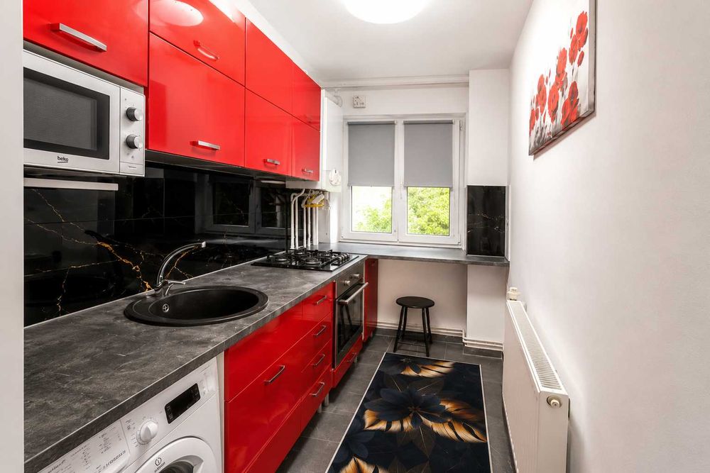 Apartament 3 camere de închiriat / Zona Spitalul Județean
