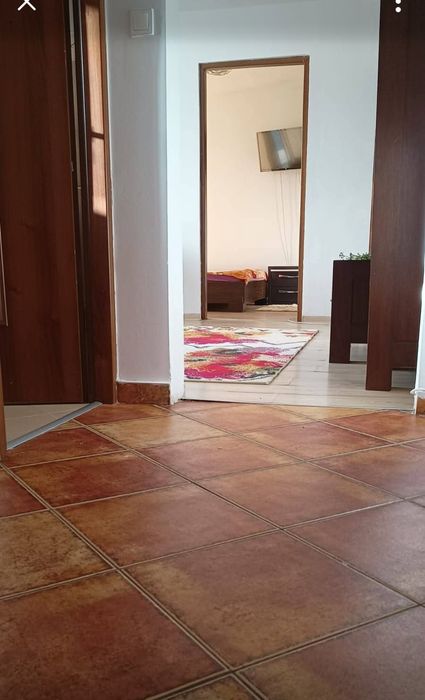 Apartament de închiriat