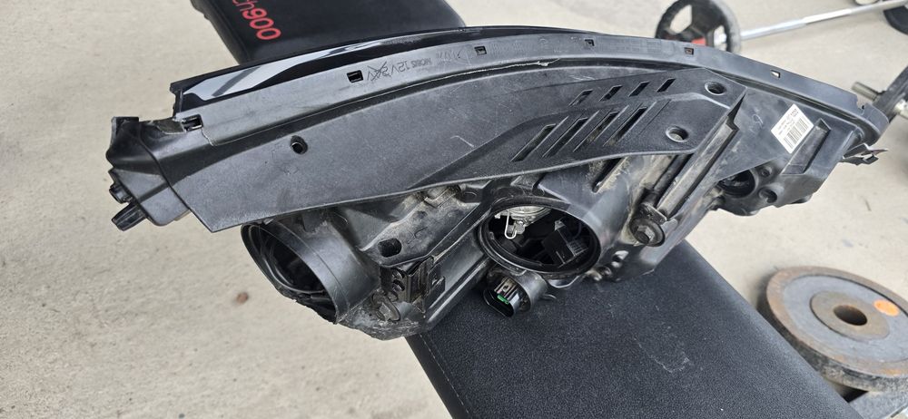 Фар Хюндай I30 PDE за части 2017-2021