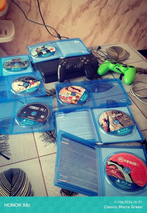Ps4 продам хороший