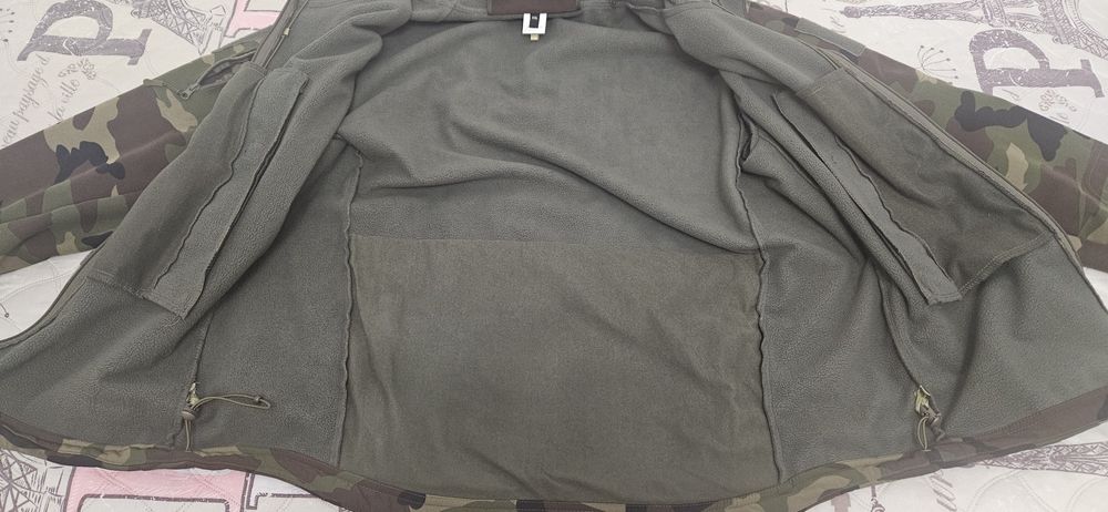 Водоустойчиво камуфлажно яке размер ххL за мъж с ръст 186 и80 - 100 кг