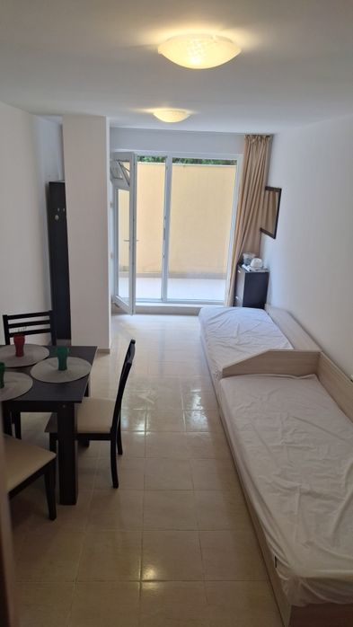 Под наем целогодишно студио в Слънчев бряг