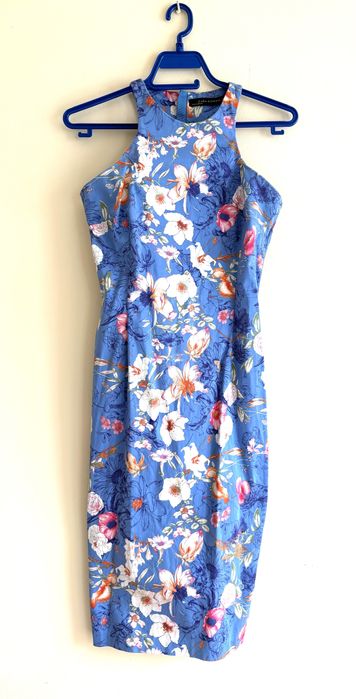 Елегантна рокля Zara