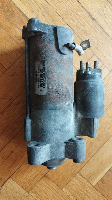 стартер оригинален Волво в 50 2.0д 136кс 2005г