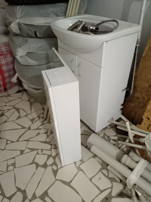 Продаю Умывальник