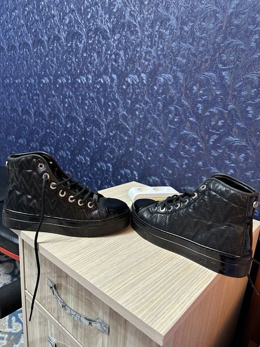 Кеды Valentino by mario Valentino Р.6.5