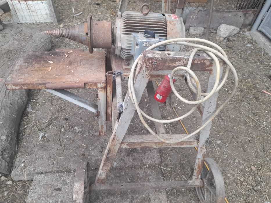 Vand utilaj pentru lemne