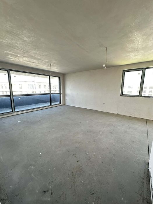 Тристаен апартамент ПРЕД АКТ 16 с огромен хол