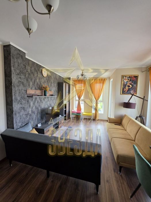 83кв Двустаен с панорамна гледка!