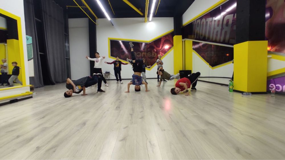 тренировки,занятия по БрейкДансу для детей и взрослых с выездом на дом