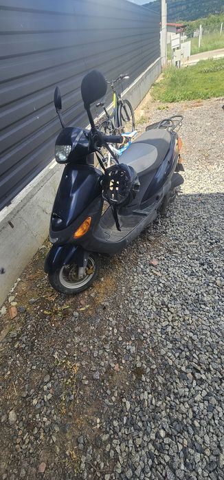 Scuter 49 cc 4.timp functional cu acte in regula
