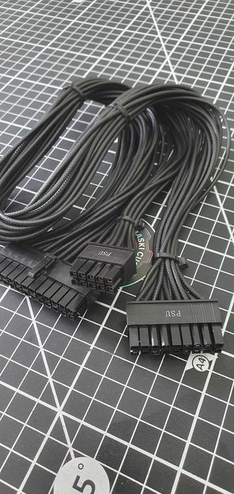 Cablu 18+10 la 24 pini pentru surse modulare Seasonic / Asus Strix