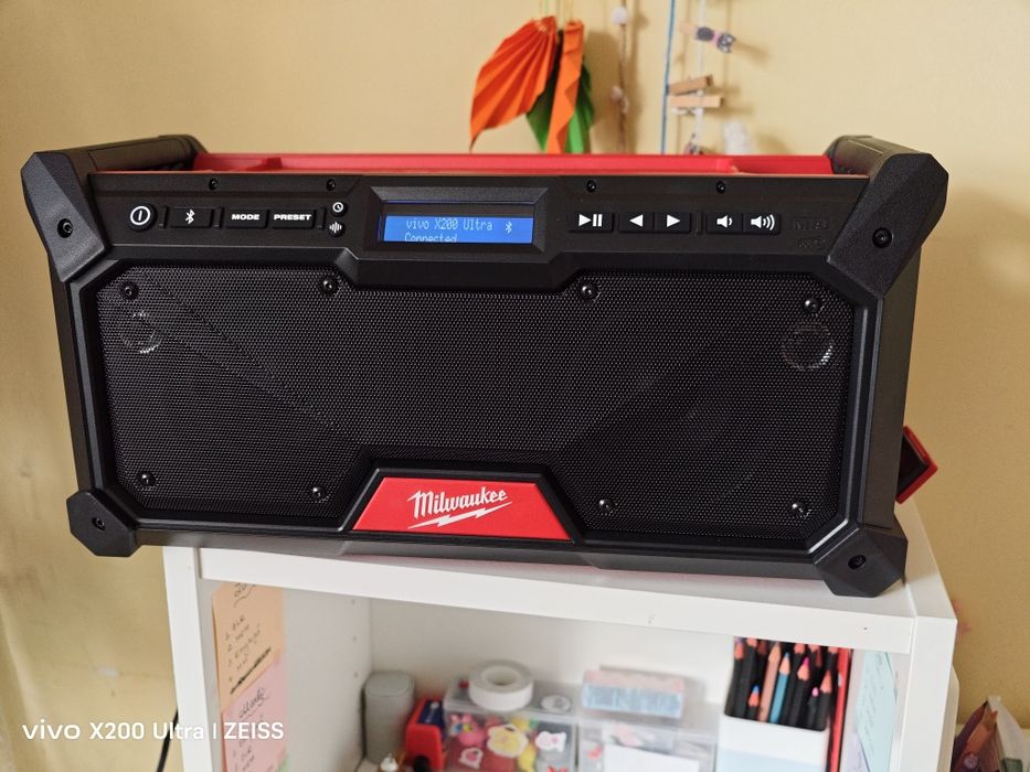 Boxa Milwaukee M18 RADDAB+G2-0 radio pentru santier