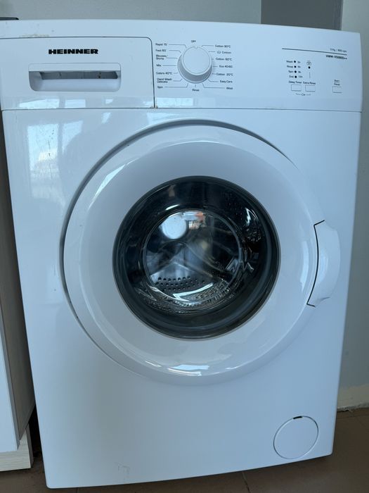Продавам пералня HAINNER