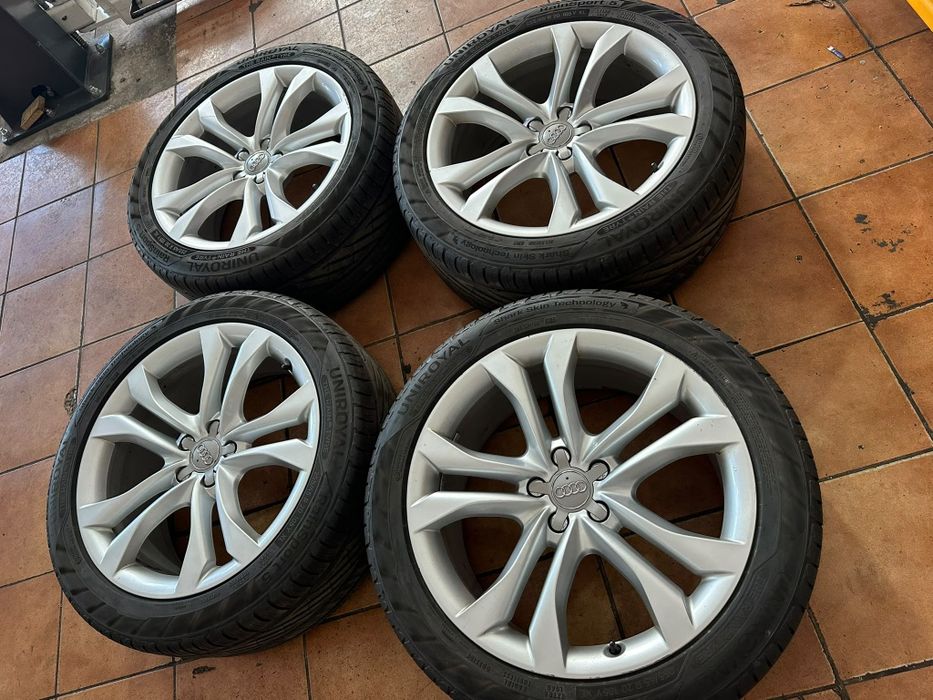 Vând set Jante R20 Audi SQ5,Q5,Q3,A6 cu anvelope dot 27.25 aproape noi vara. 255/45R20 cod jante: 8R0601025AP