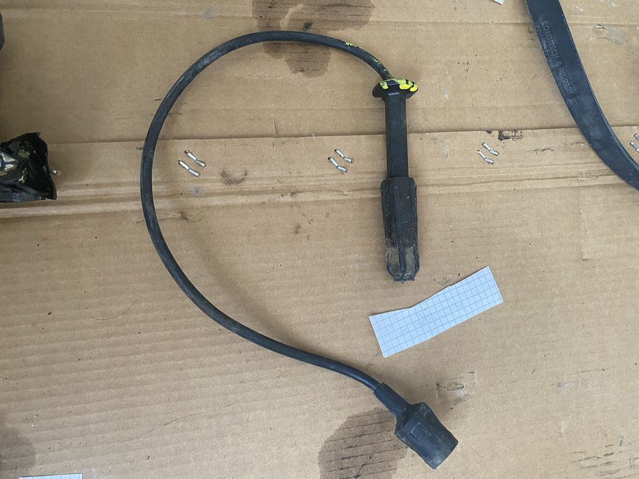 Мерс 3.2 2.8 запчасть лупарик