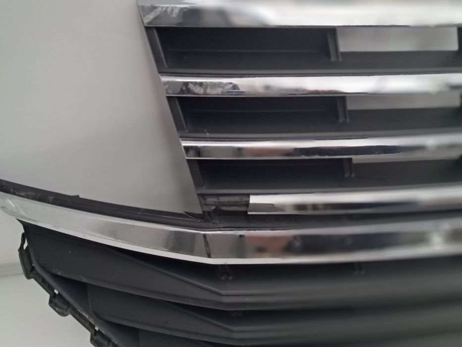 Грил решетка  Vw T6 Multivan