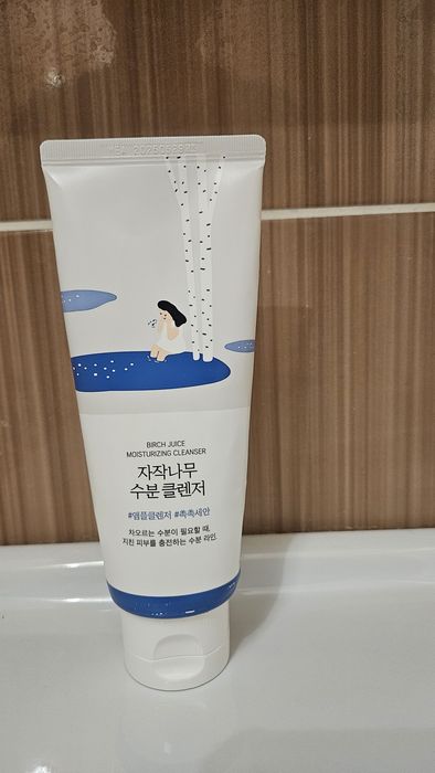 Гель для умывания Round Lab