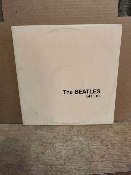 Виниловая пластинка Beatles.