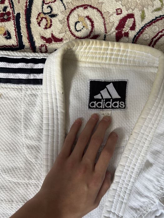 Продается кимоно для дзюдо