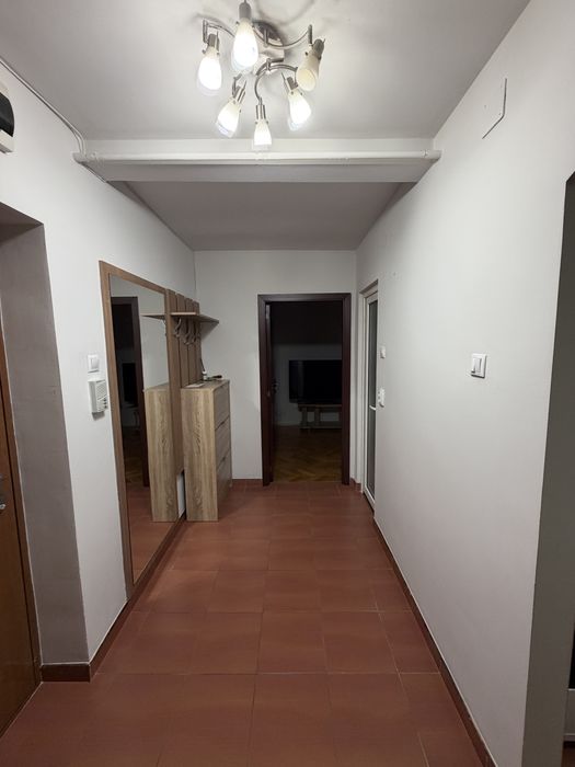 Apartament de inchiriat