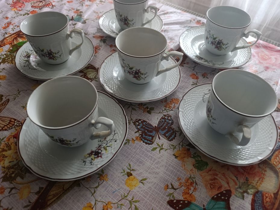 Vând set cești cafea