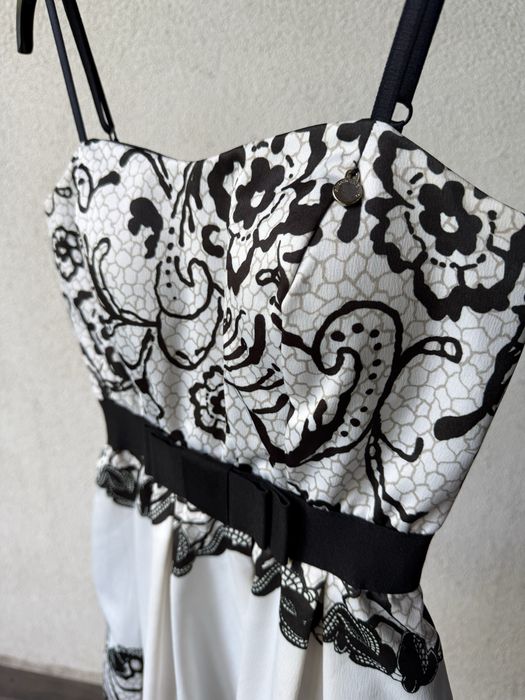 Rochie scurta de eveniment Rinascimento