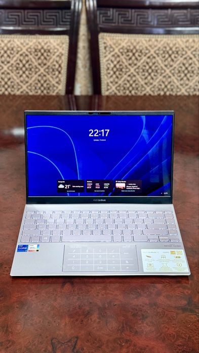 Ноутбук Asus Zenbook 13