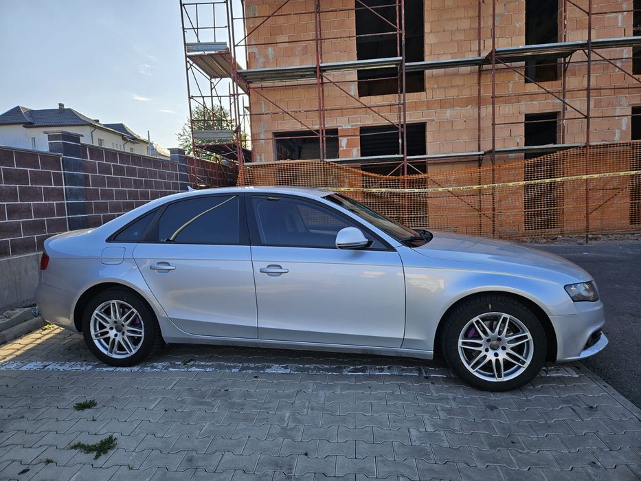 Vând Audi A4 B8 2008