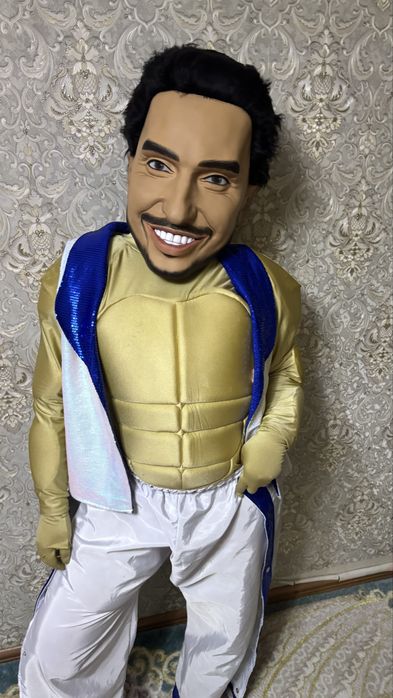 Артур Пирожков, ростовые куклы