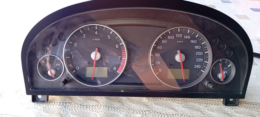 Pompa de injectie și bord ford