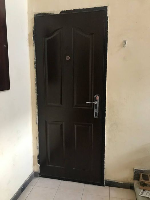 Jomboy tumani katta qishloq MFY 3xonali dom gaz svet muomo yuq narxini