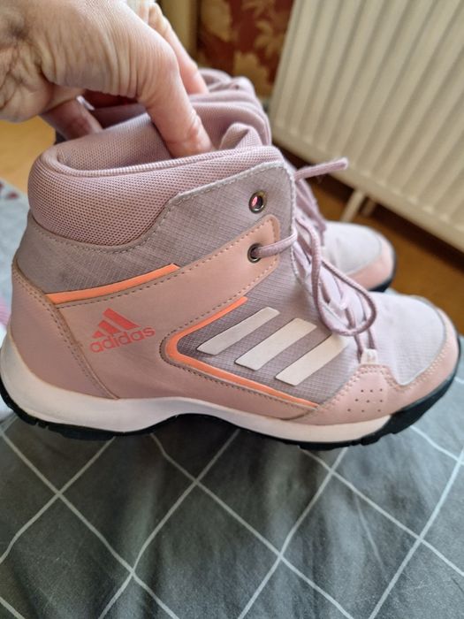 Детски боти Adidas