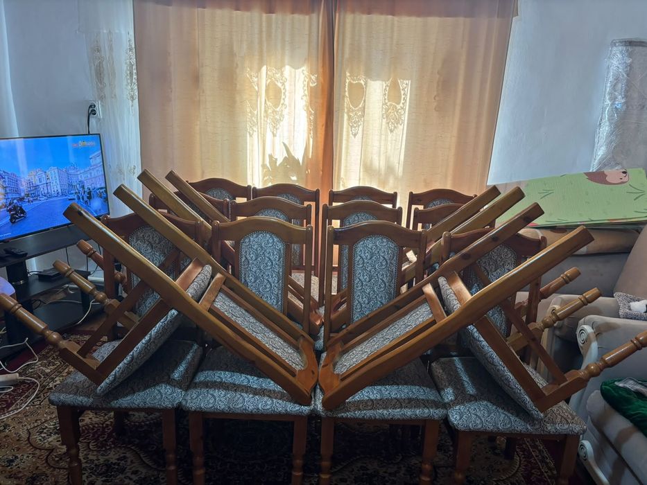 Стол и стуля продам