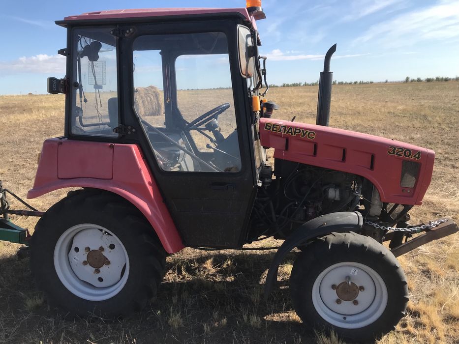 Трактор Беларус 320.4